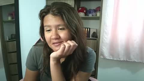 Olivia online show from September 2025 02:17:01 PM