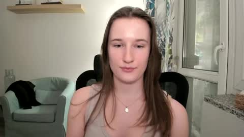 Oliwiaa2004 online show from January 2025 09:14:02 PM