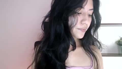 oliviaaa__ online show from October 2025 04:15:02 PM