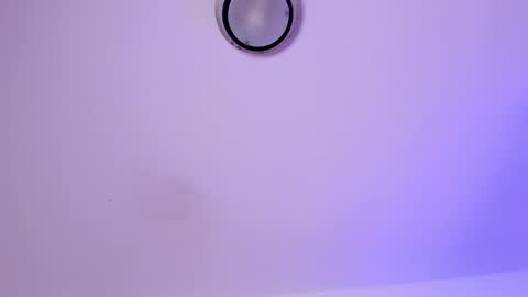 OLIVIA online show from February 2025 01:43:02 AM