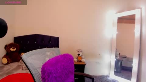 Olivia -  Milky big boobs online show from January 2025 04:02:01 PM