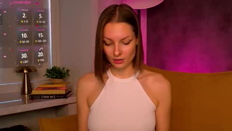 Snapshot of oliviaduvall chatting on October 2025 04:13:01 AM Miss Olivia Duvall online show from October 2025 04:13:01 AM