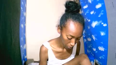 Snapshot of oliviah27 chatting on October 2025 11:47:02 PM oliviah27 online show from October 2025 11:47:02 PM