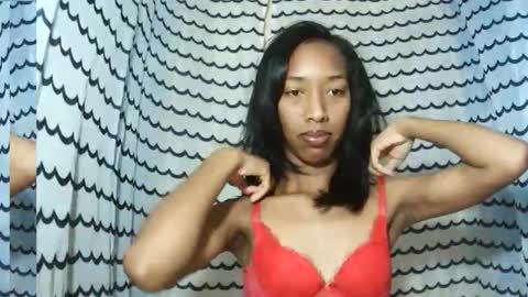 Snapshot of oliviah27 chatting on November 2025 02:39:01 PM oliviah27 online show from November 2025 02:39:01 PM