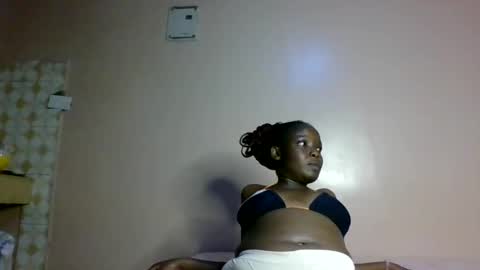 Snapshot of oliviah_1 chatting on October 2025 10:32:02 PM oliviah_1 online show from October 2025 10:32:02 PM