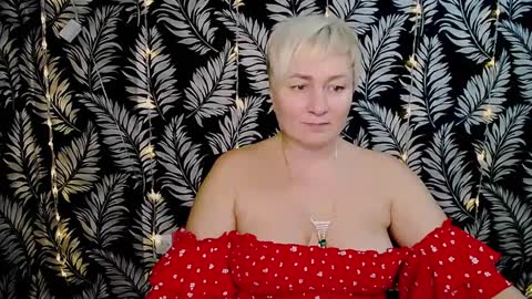 Kelly online show from December 2024 05:59:02 PM