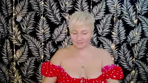 Kelly online show from January 2025 03:03:01 PM