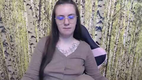Snapshot of oliviasager chatting on November 2025 02:14:01 AM Mistress Olivia online show from November 2025 02:14:01 AM