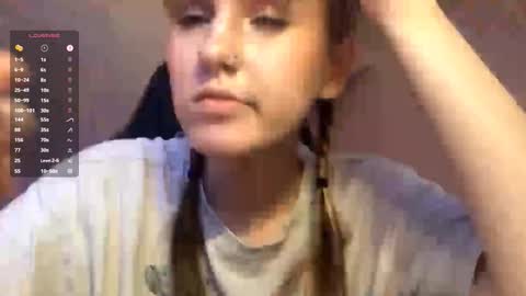  Mila  online show from September 2025 01:46:01 PM