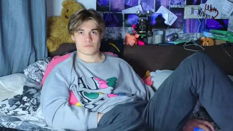 Snapshot of ololkd chatting on February 2025 08:47:02 PM Tony online show from February 2025 08:47:02 PM