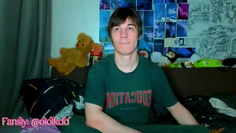 Snapshot of ololkd chatting on September 2025 08:20:02 PM Tony online show from September 2025 08:20:02 PM