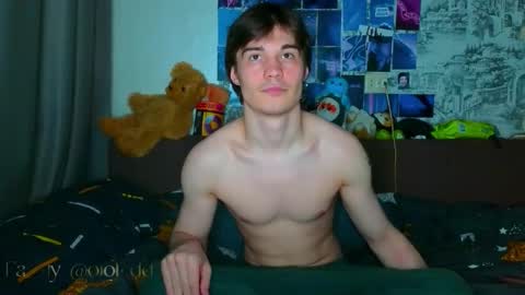 Snapshot of ololkd chatting on September 2025 08:21:01 PM Tony online show from September 2025 08:21:01 PM