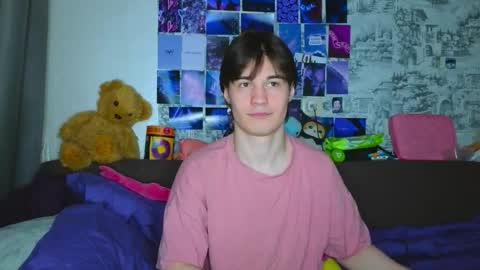 Snapshot of ololkd chatting on October 2025 09:36:02 PM Tony online show from October 2025 09:36:02 PM