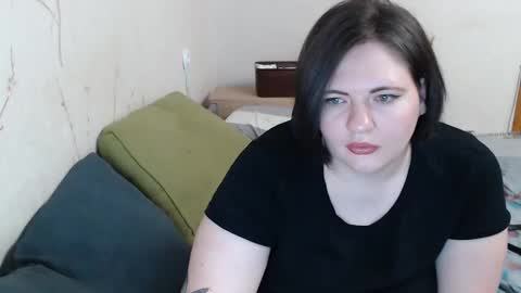Snapshot of olyaandnetty chatting on February 2025 05:35:01 PM OlyaAndNetty online show from February 2025 05:35:01 PM