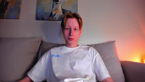 Snapshot of omg_pie chatting on December 2024 07:34:02 PM Mars online show from December 2024 07:34:02 PM