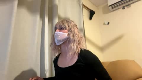 amy 3 online show from December 2024 04:06:01 AM