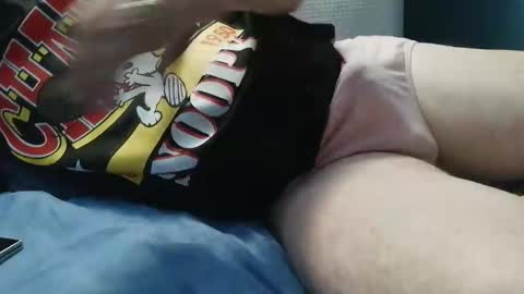 Snapshot of omniluvr chatting on October 2025 11:22:02 AM Willy Wanker online show from October 2025 11:22:02 AM