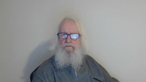 Somewhere over the rainbow online show from December 2024 03:32:01 PM