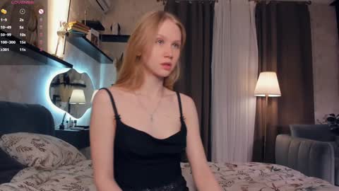 Snapshot of one_1ove chatting on October 2025 07:58:02 PM Ana online show from October 2025 07:58:02 PM