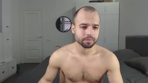Snapshot of onebestlover chatting on February 2025 08:35:01 AM onebestlover online show from February 2025 08:35:01 AM
