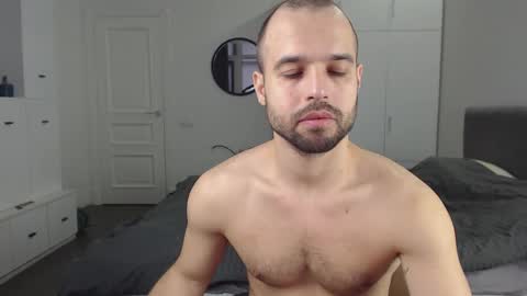 Snapshot of onebestlover chatting on February 2025 07:50:01 AM onebestlover online show from February 2025 07:50:01 AM