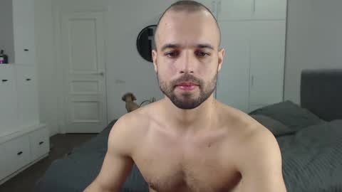Snapshot of onebestlover chatting on February 2025 05:03:02 PM onebestlover online show from February 2025 05:03:02 PM
