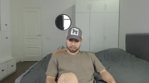 Snapshot of onebestlover chatting on February 2025 08:47:02 AM onebestlover online show from February 2025 08:47:02 AM