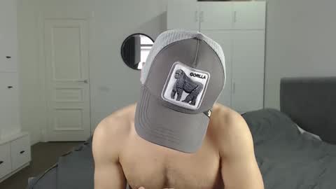 Snapshot of onebestlover chatting on February 2025 08:42:02 AM onebestlover online show from February 2025 08:42:02 AM