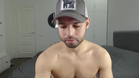 Snapshot of onebestlover chatting on March 2025 09:22:01 AM onebestlover online show from March 2025 09:22:01 AM