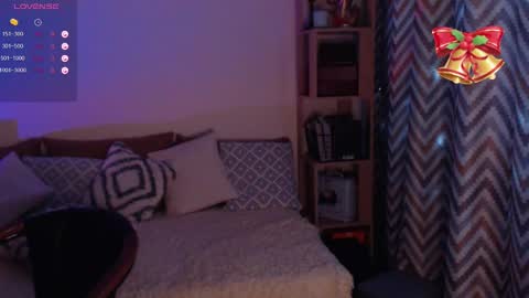 Snapshot of onehotbigass chatting on December 2024 12:27:01 PM ONLINE online show from December 2024 12:27:01 PM