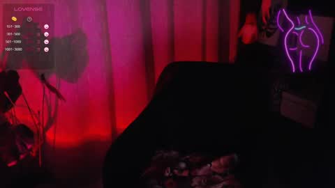 Snapshot of onehotbigass chatting on January 2025 09:36:02 PM ONLINE online show from January 2025 09:36:02 PM