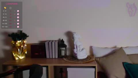 Snapshot of onehotbigass chatting on February 2025 12:13:02 PM ONLINE online show from February 2025 12:13:02 PM