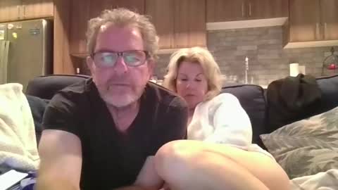 couple mature milf bigboobs curvy mommydaddy online show from January 2025 04:17:02 AM