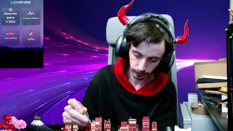 Snapshot of oni_hoshi chatting on November 2025 06:45:01 PM Oni hoshi online show from November 2025 06:45:01 PM