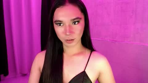 Snapshot of onicka_iha chatting on October 2025 06:19:01 PM Alexa online show from October 2025 06:19:01 PM