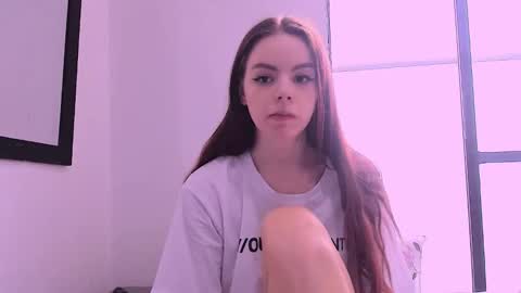 only_sarah1 online show from October 2025 10:21:02 PM