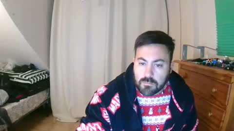 onlyfriiends online show from December 2025 01:18:02 PM