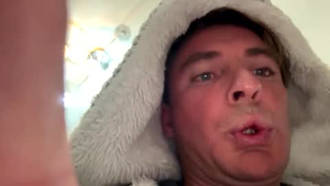 onlyloveyoutwice2016 online show from October 2025 10:47:01 PM