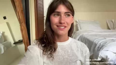 Helen online show from October 2025 10:08:02 PM