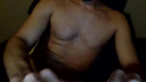 Snapshot of oofthatstuff chatting on November 2025 04:07:02 PM oofthatstuff online show from November 2025 04:07:02 PM