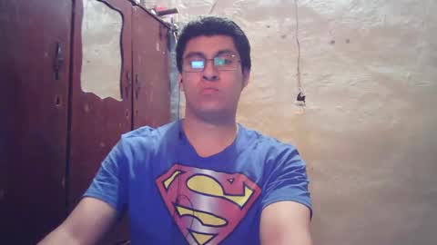 Snapshot of oomaurooo chatting on December 2024 01:15:02 AM oomaurooo online show from December 2024 01:15:02 AM