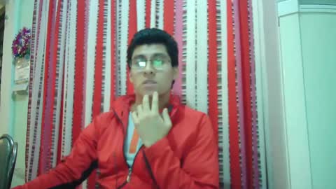 Snapshot of oomaurooo chatting on December 2024 09:36:02 AM oomaurooo online show from December 2024 09:36:02 AM