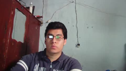 Snapshot of oomaurooo chatting on December 2024 07:44:01 PM oomaurooo online show from December 2024 07:44:01 PM