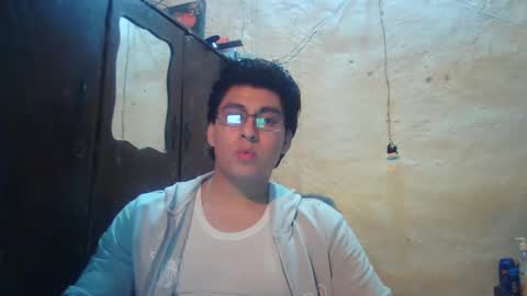 Snapshot of oomaurooo chatting on January 2025 05:36:02 AM oomaurooo online show from January 2025 05:36:02 AM