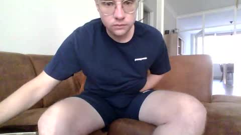 oook5 online show from September 2025 04:29:02 PM