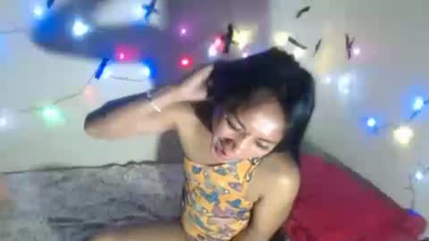 Yummy-Poccahontas online show from February 2025 06:48:01 PM