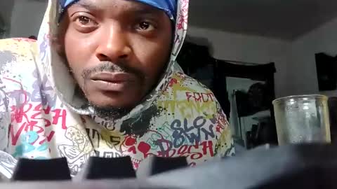 opaque772800 online show from October 2025 11:37:01 PM