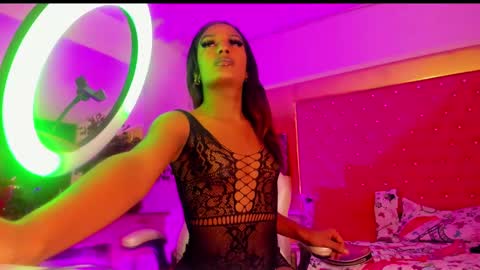 Oriana online show from March 2025 03:56:01 AM