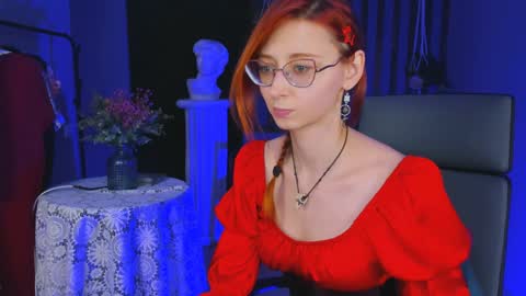 Orianna -  Hi Im into geek culture cosplay crafting LARP games. Shall we play DnD online show from December 2024 02:44:01 PM