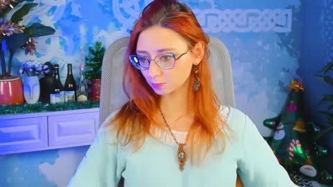 Orianna -  Hi Im into geek culture cosplay crafting LARP games. Shall we play DnD online show from December 2024 10:23:02 PM